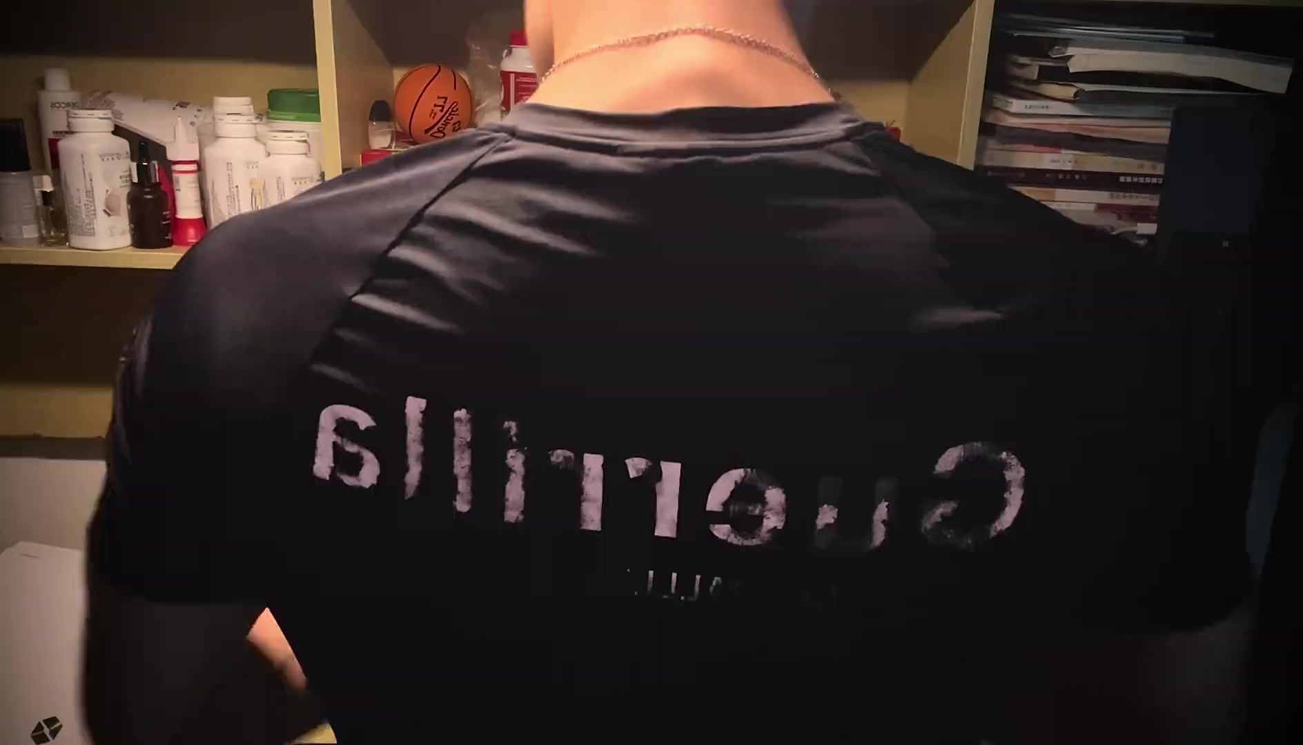 @๐๐๐ง๐ข๐ค๐ช๐ฉ๐