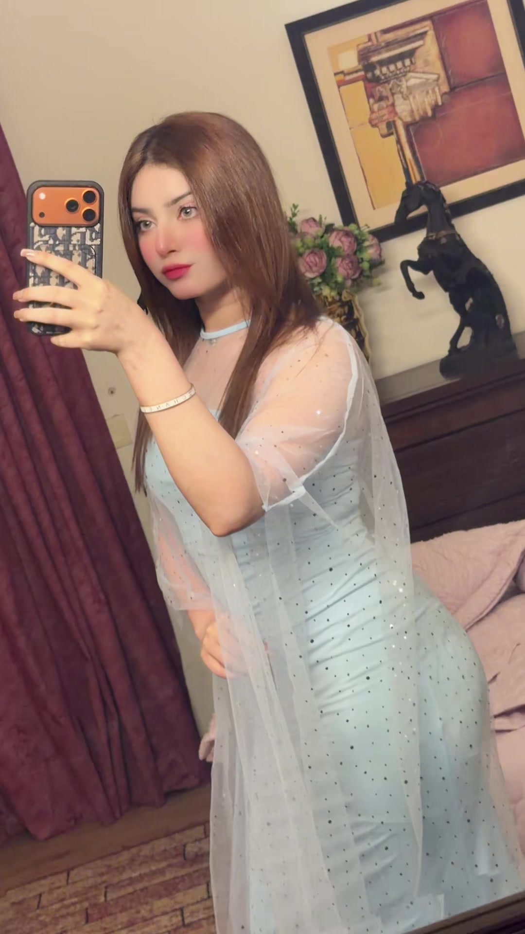 @Zahra🤍