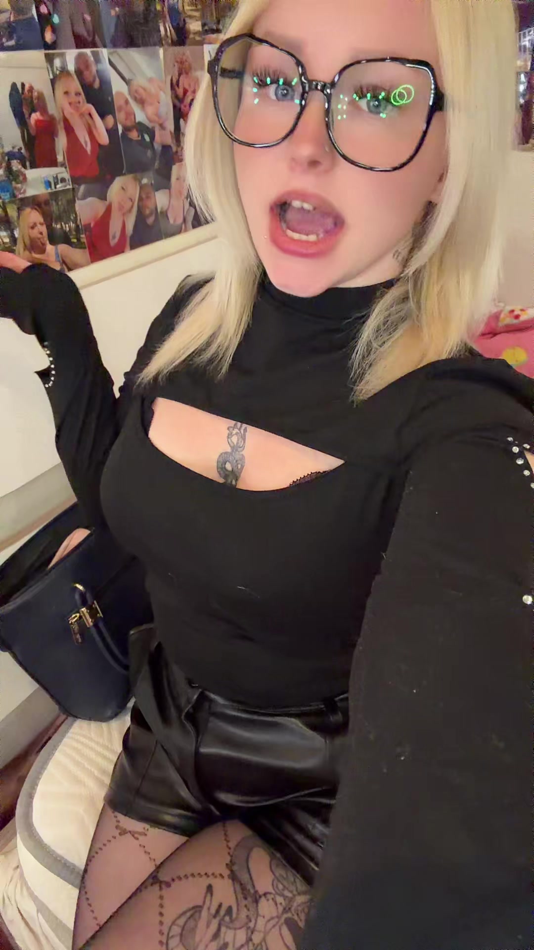 @Juste_Une_Blonde