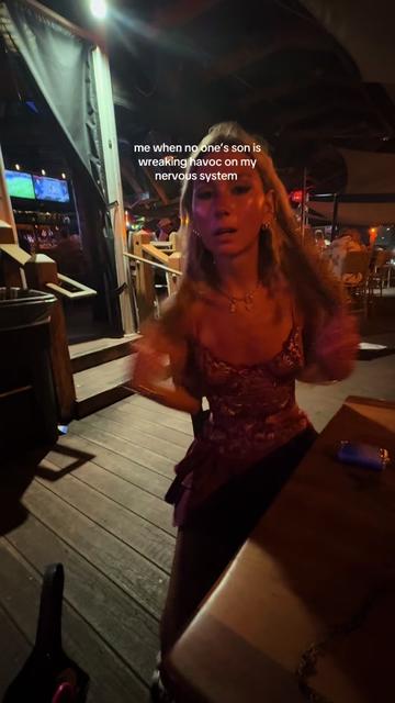 @victoria