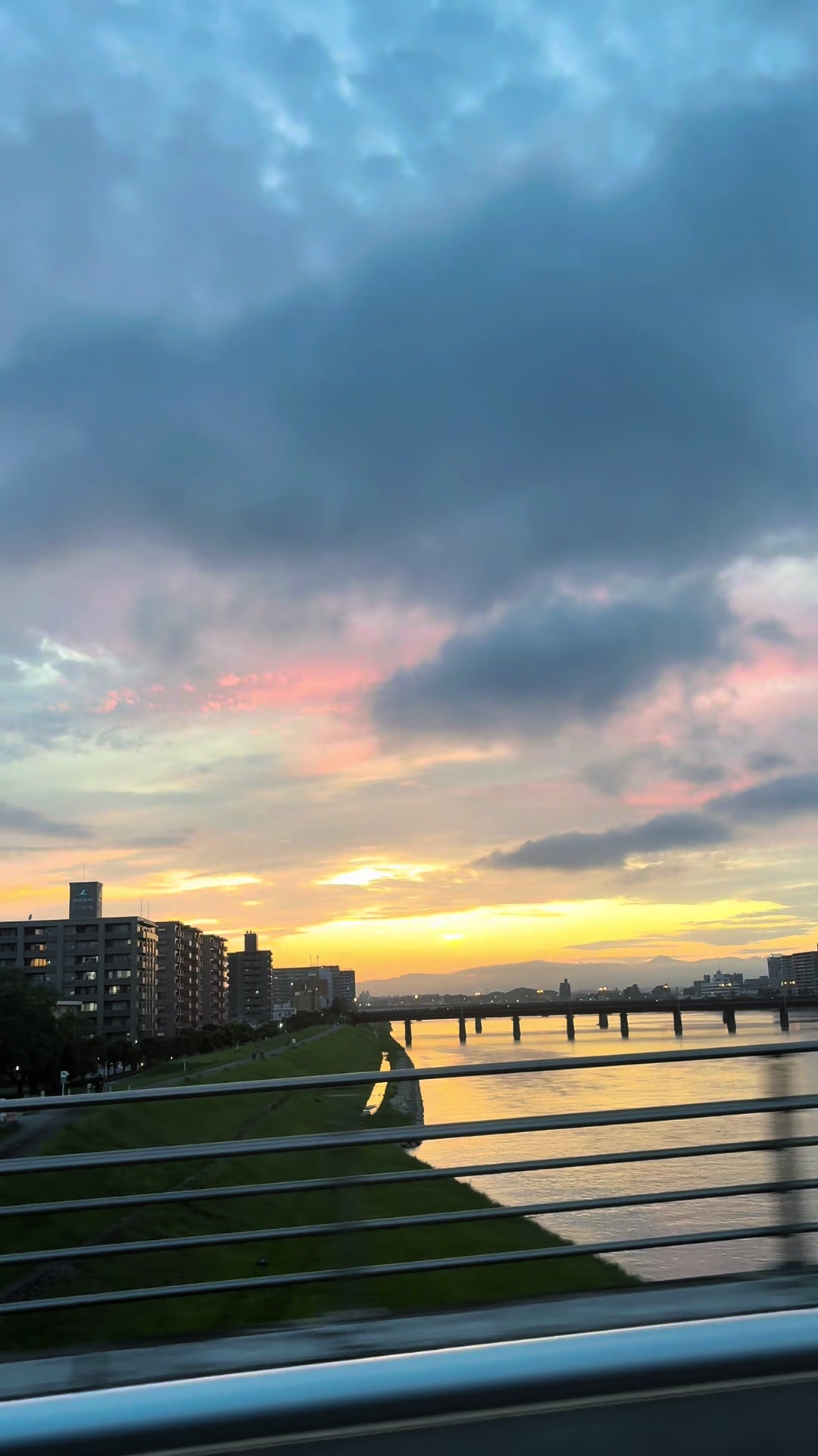 @恋