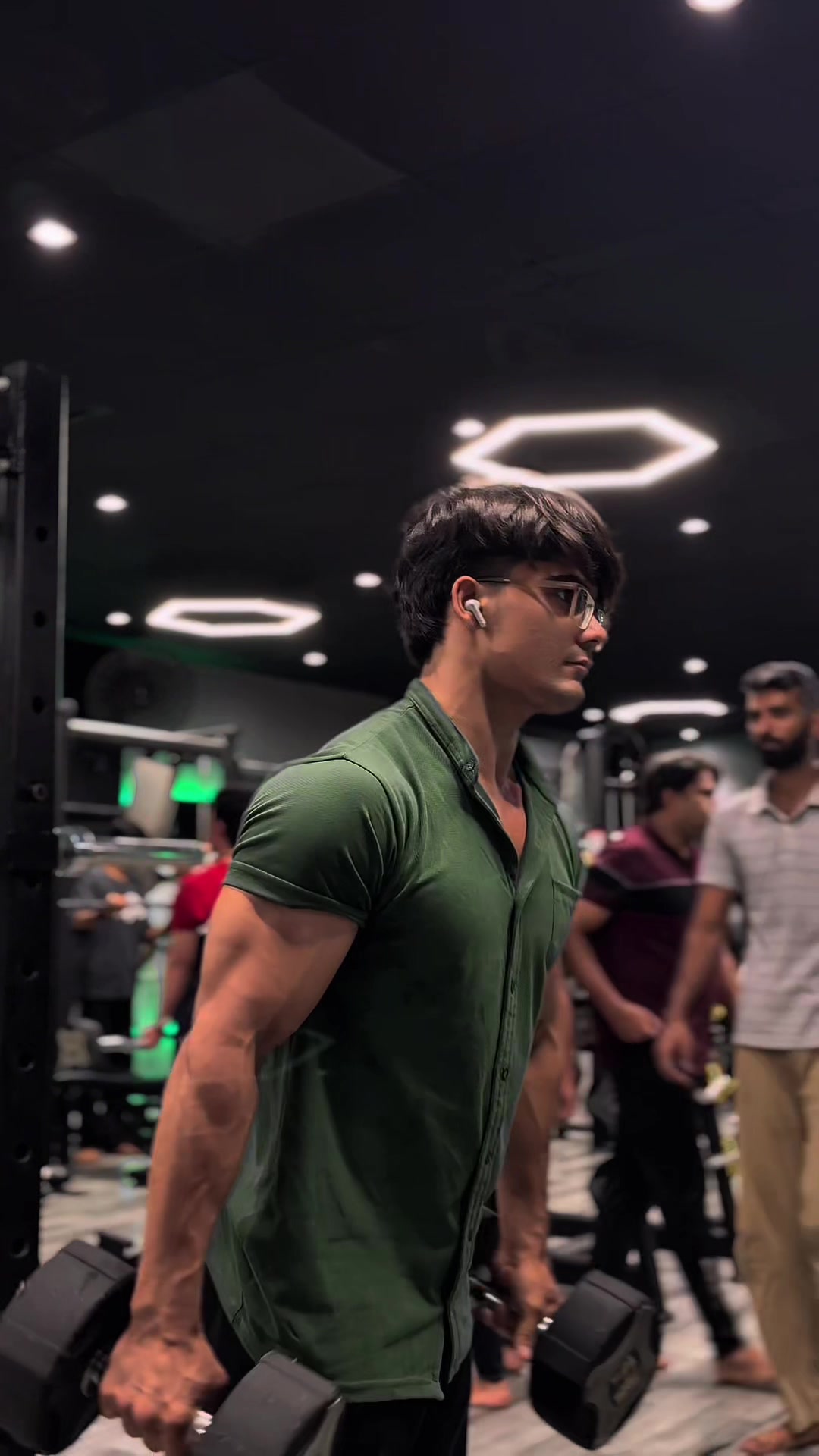 @Qureshi.lifts🇵🇰