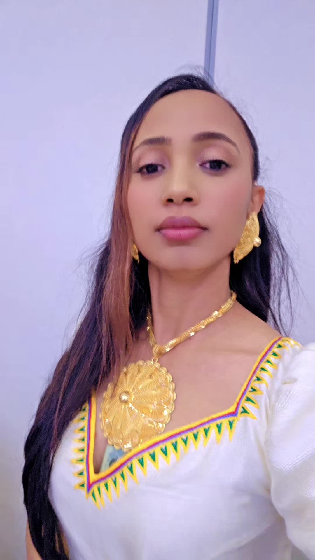 @አለሊና (ስንዳዬ ገብረኪሮስ)