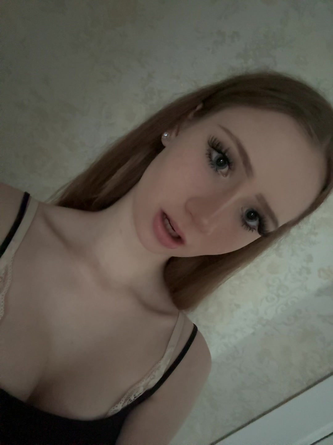 @zlaia.pchelka