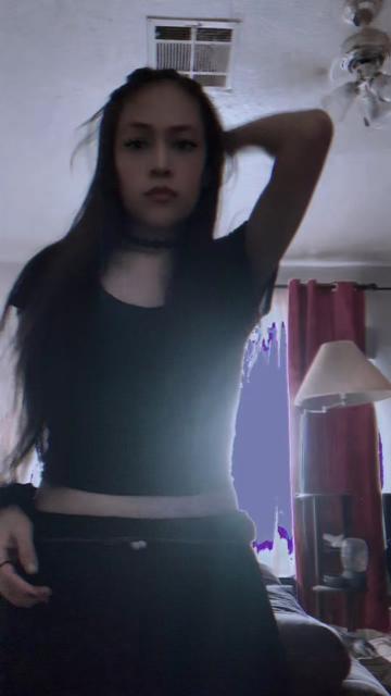 @꧁✧𝑄𝑢𝑒𝑒𝑛♕𝑊𝑜𝑙𝑓✧꧂