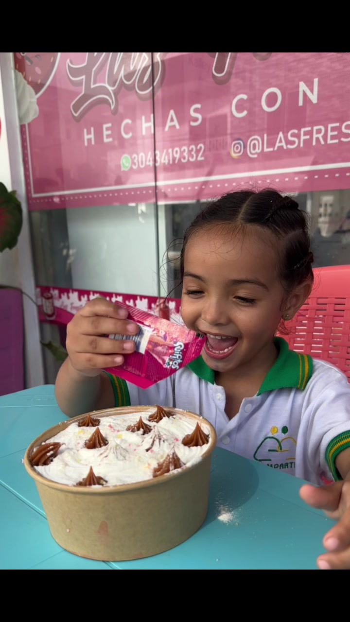 @LAS FRESITAS HECHAS CON AMOR🍓