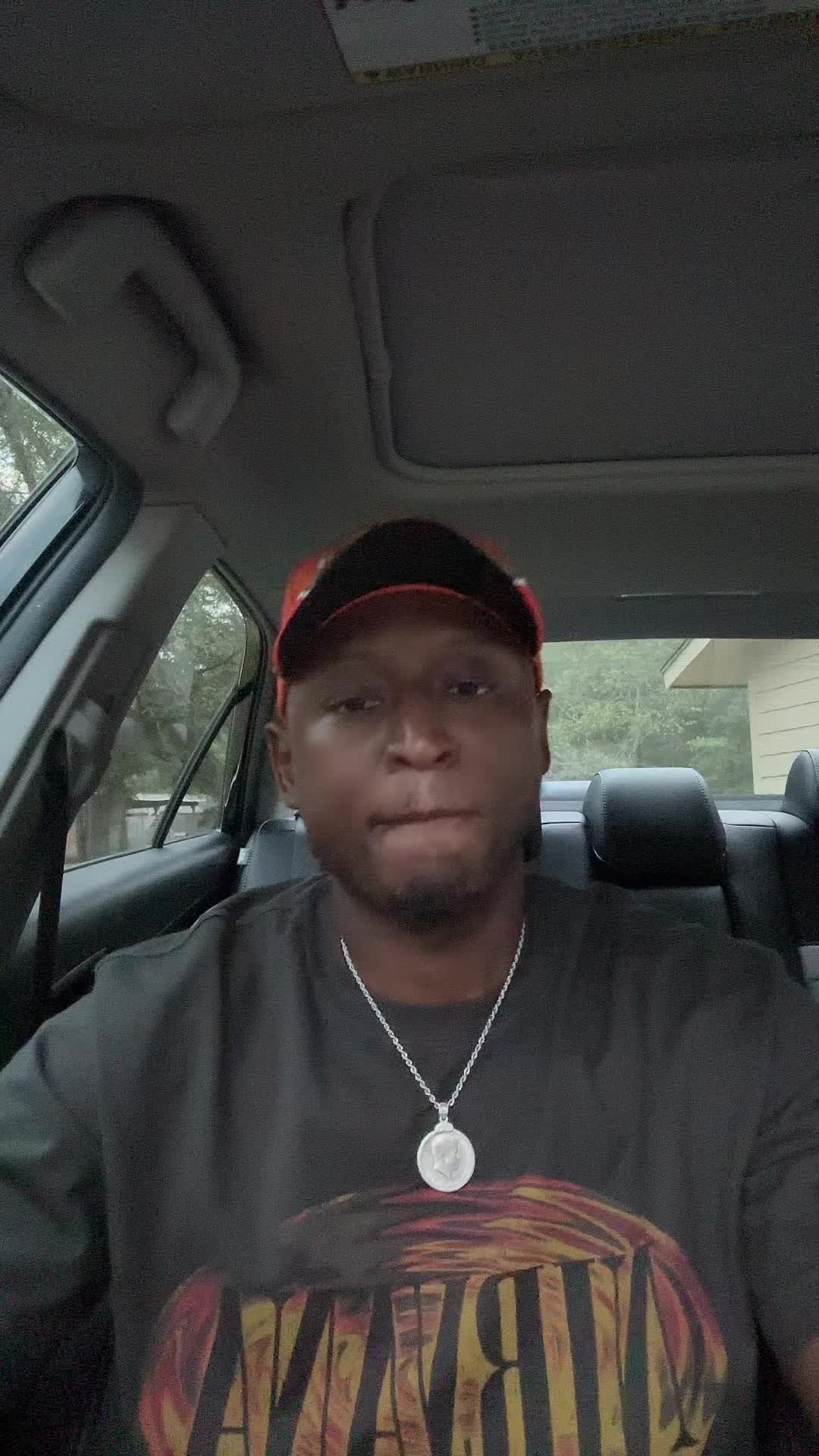 @quewhatitdo