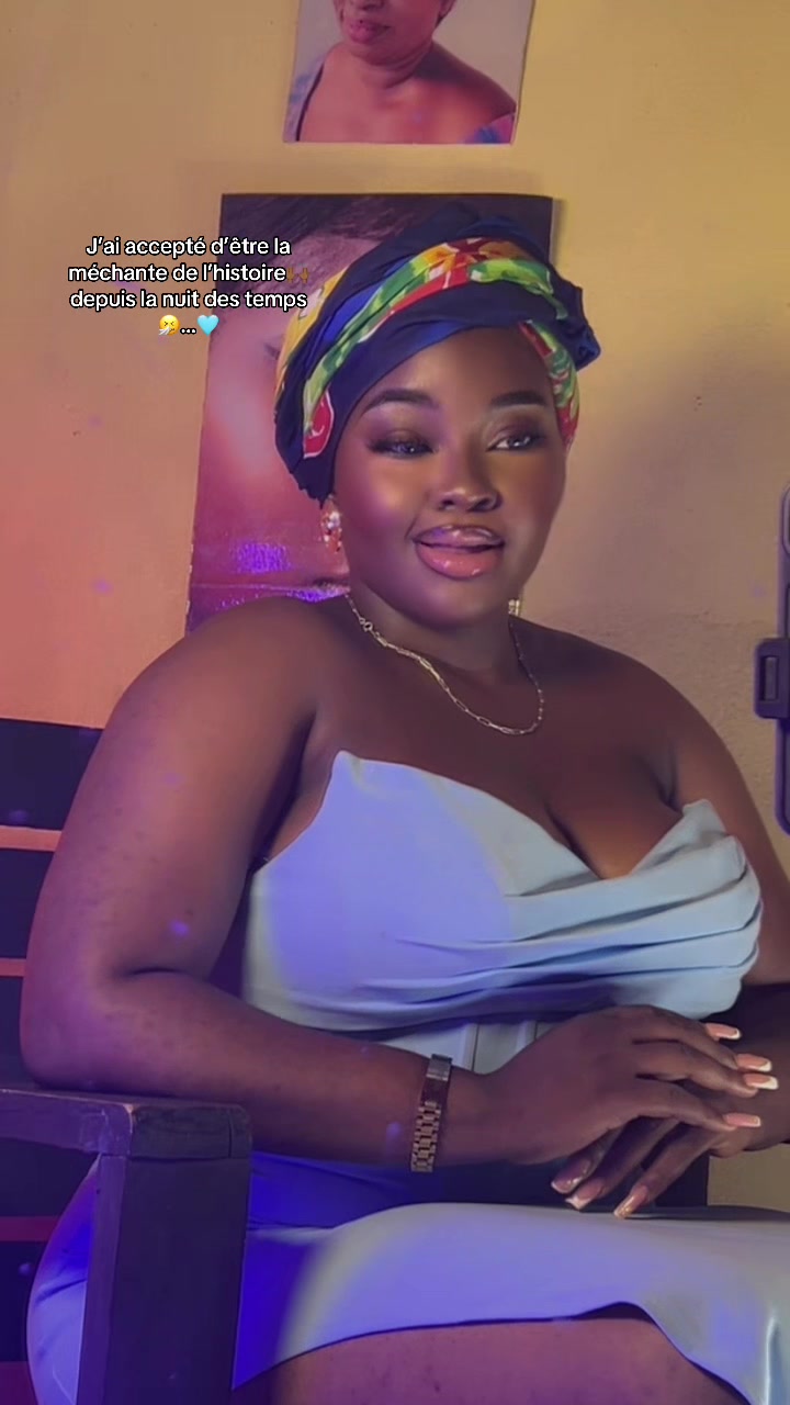 @🇨🇫MIRACULEUSE🇨🇬