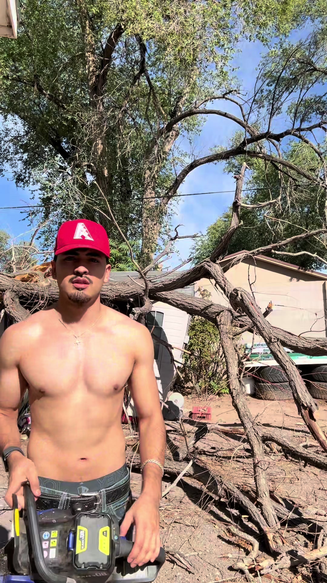 @Carlos Avila 🤠