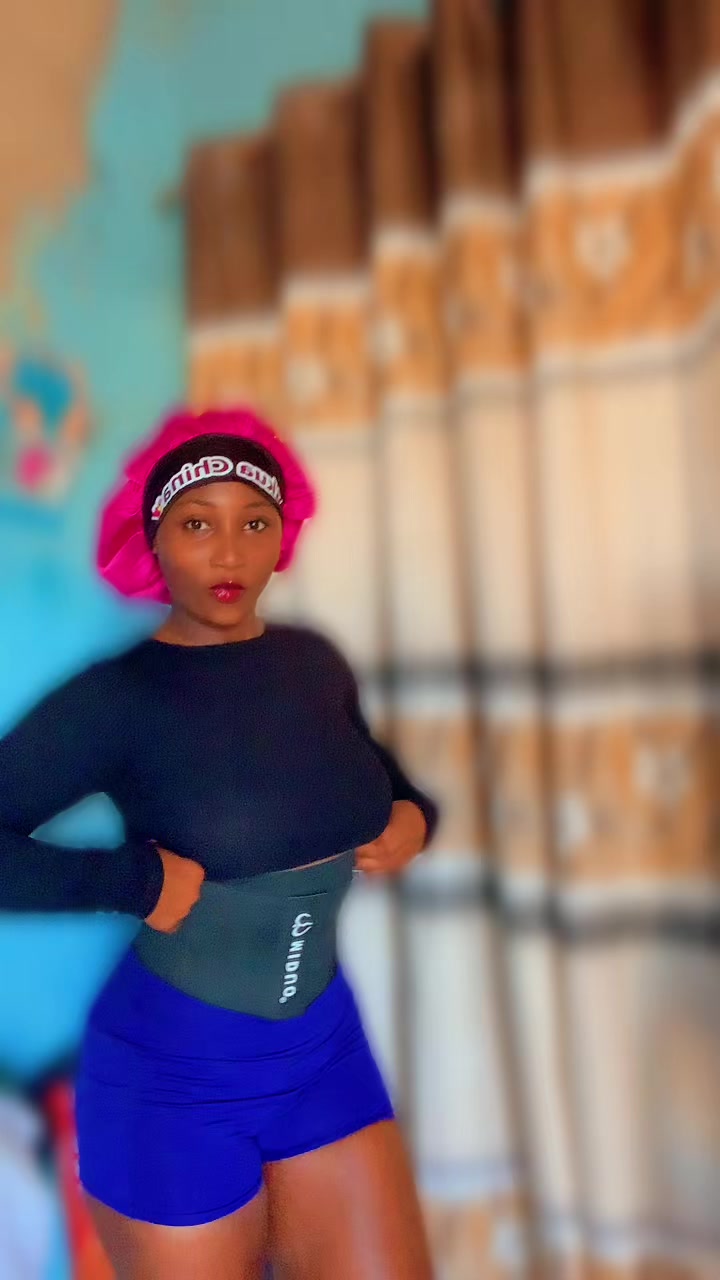 @🎀Dat gal &Auml;řķ&oslash;ş&uuml;&auml;ħ 🎀🛍️