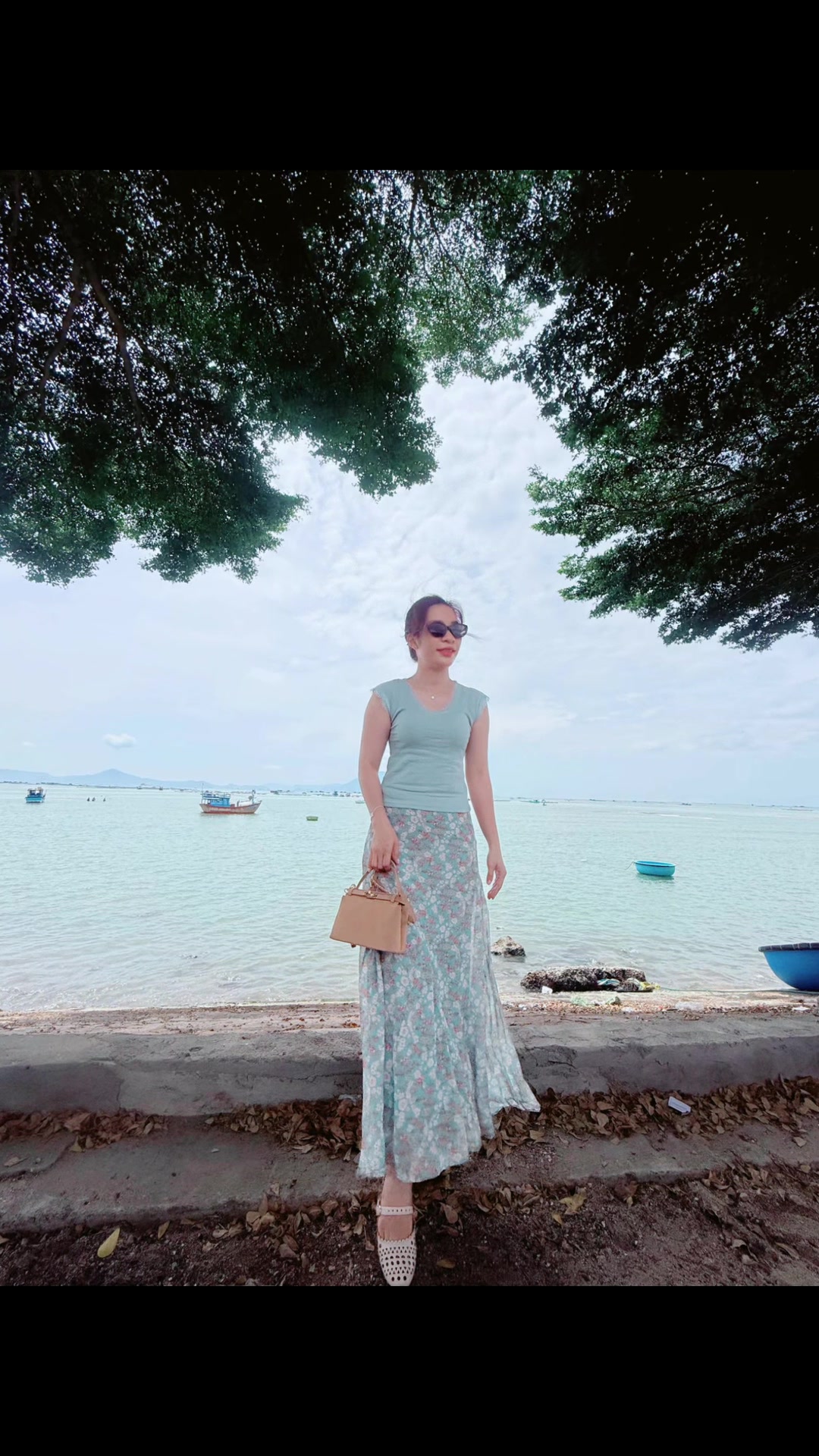 @Lion