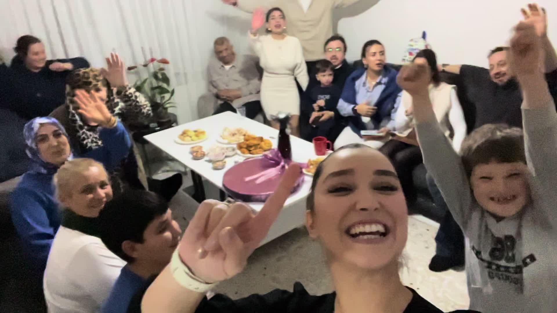@Nisa Kabakçı