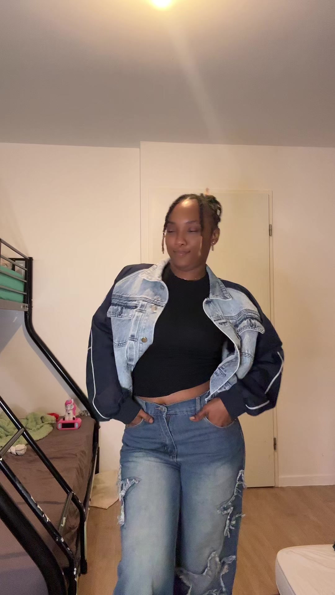 @Veronica.T🇸🇳🇨🇻✝️