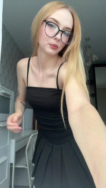 @Николь 🐰