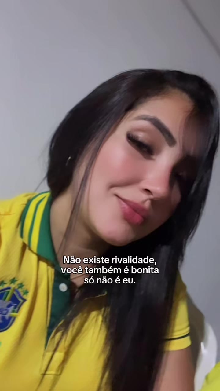 @Heláine