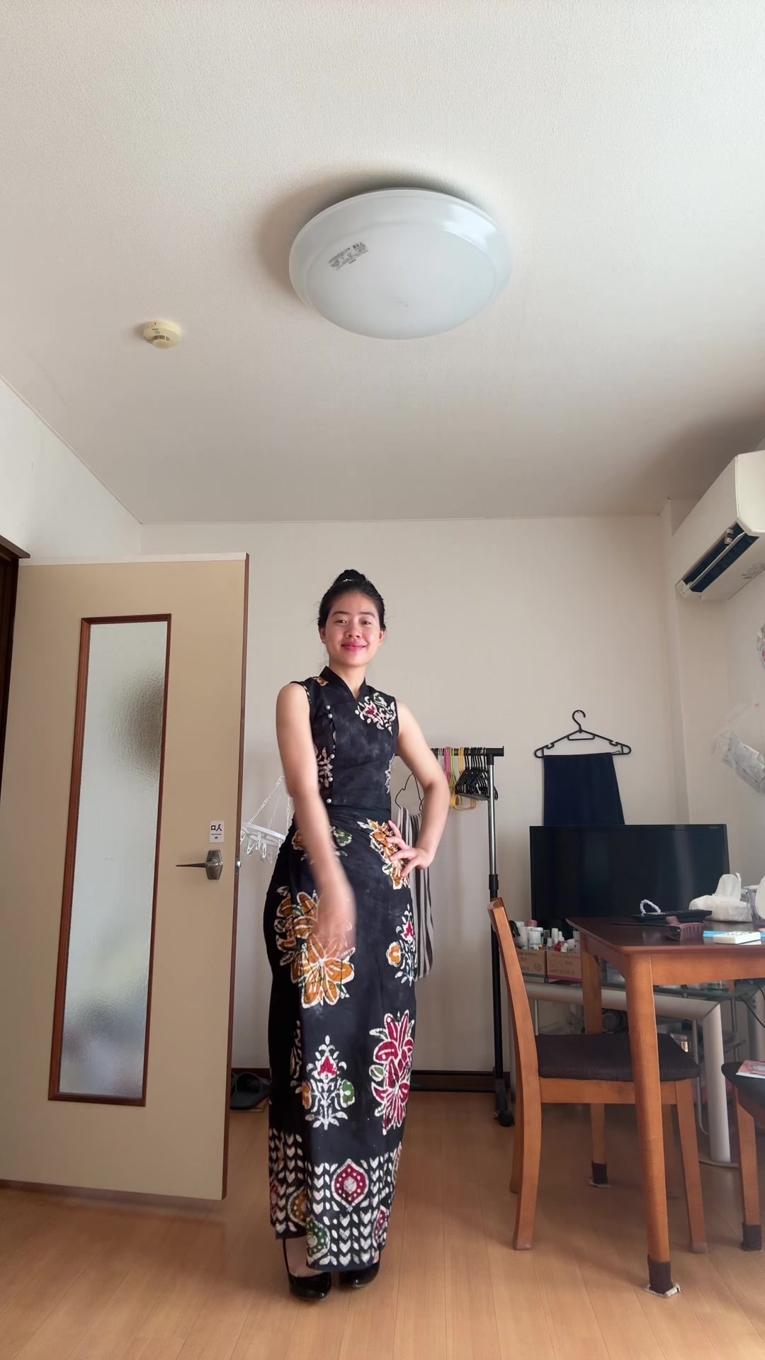 @Hnin Pearl Zaw