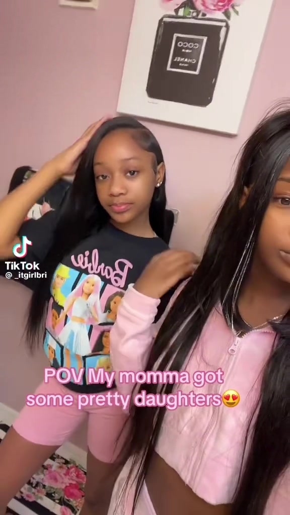 @Monae