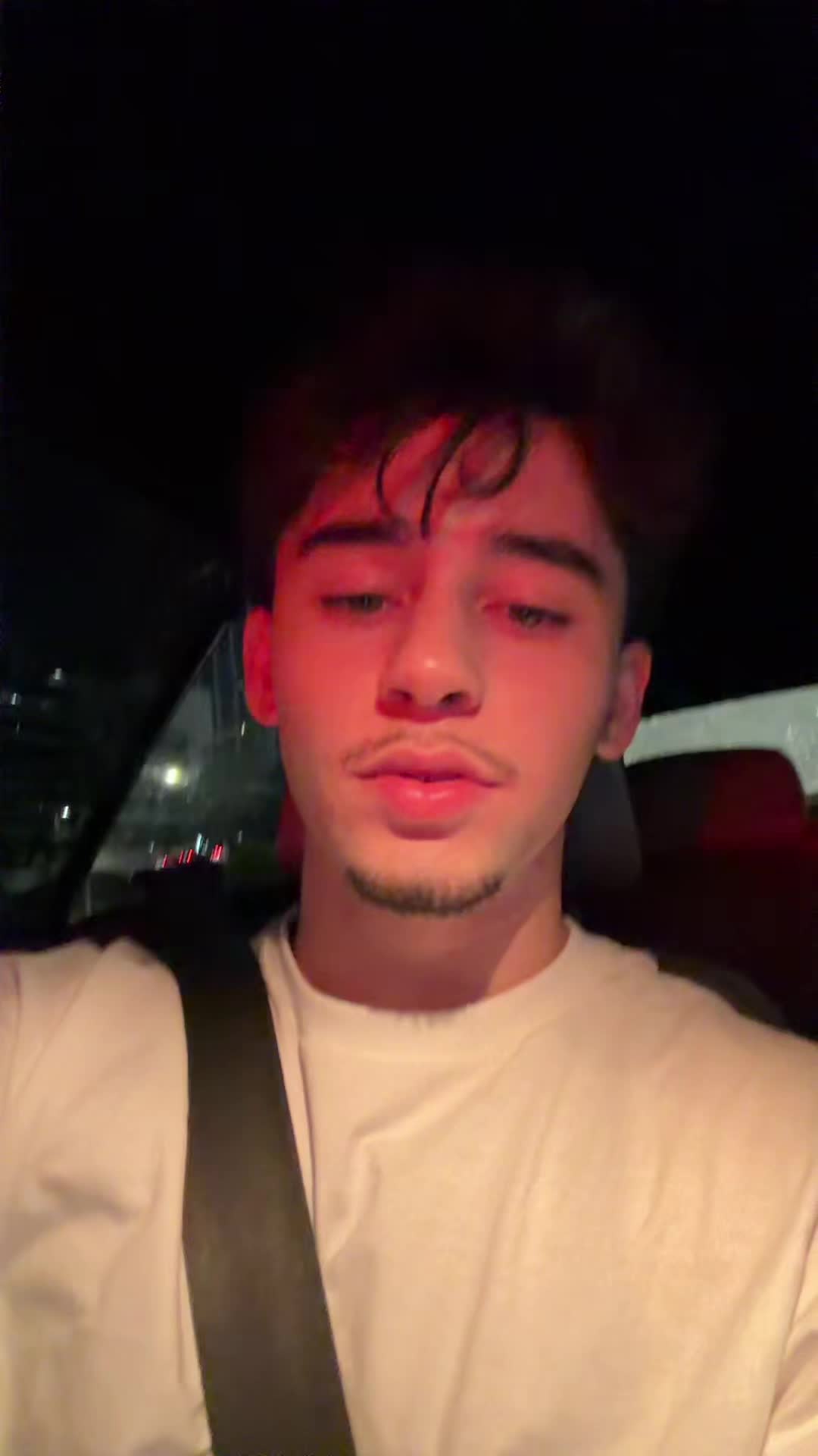 @noweezey