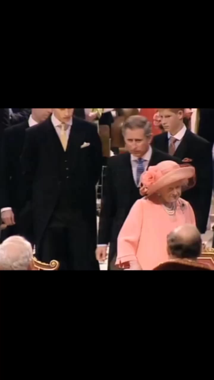 @Queen Elizabeth 2_Queen Mother