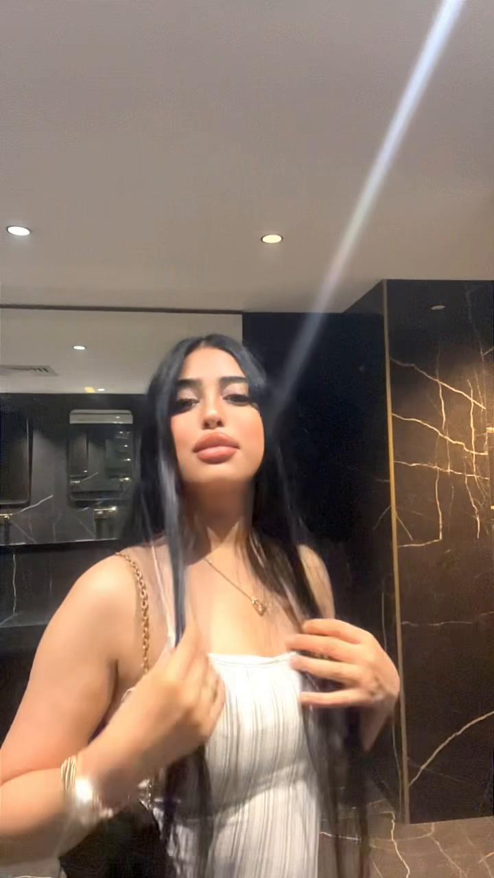 @Latina👄