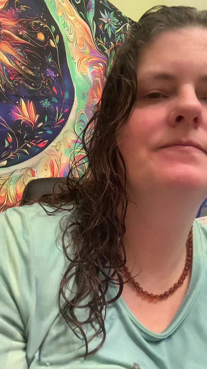 @AprilMay🐉💫