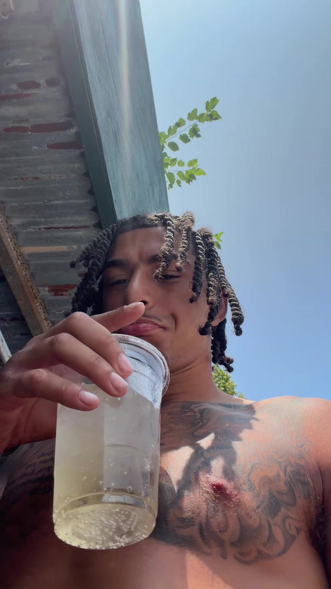 @Theylovedwills🦦