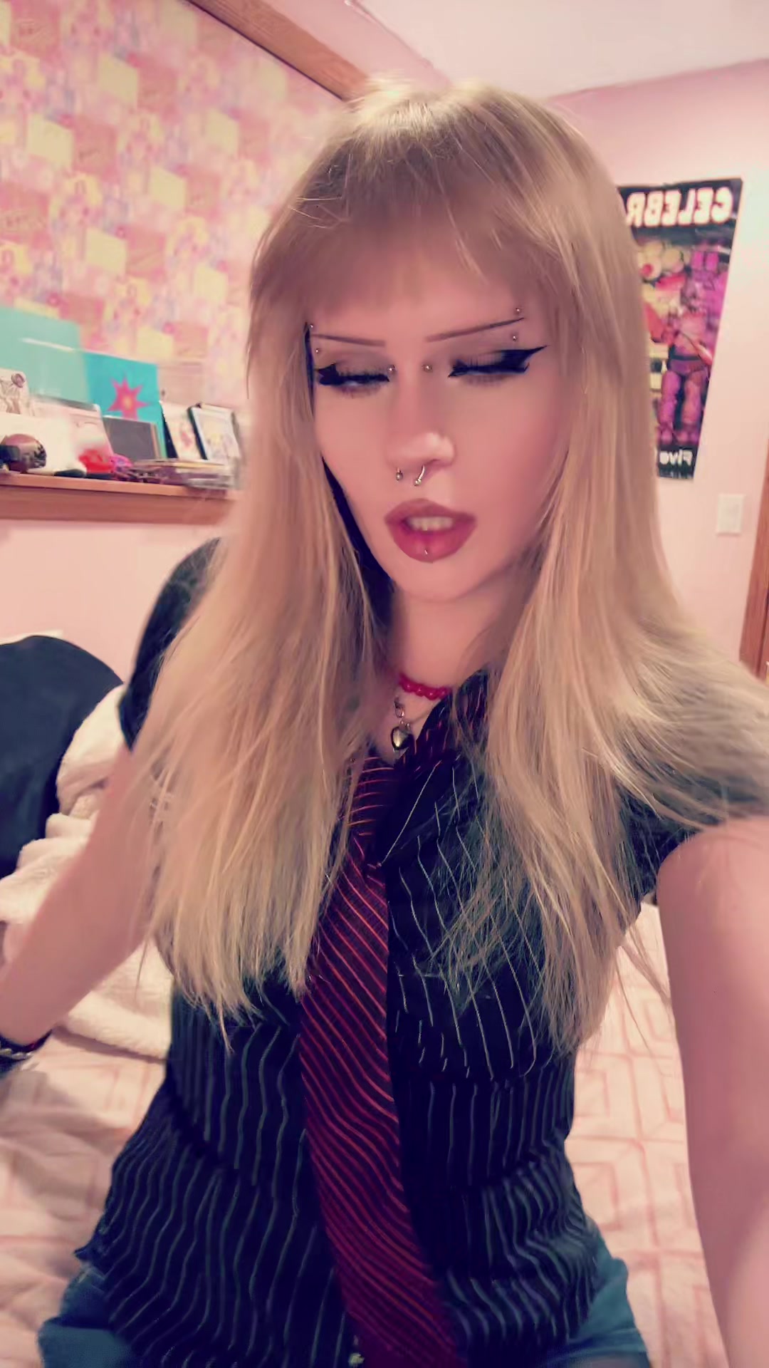 @kayla ✦