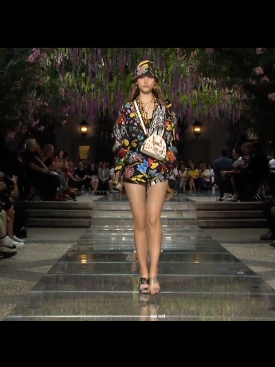 @Fashion Noir