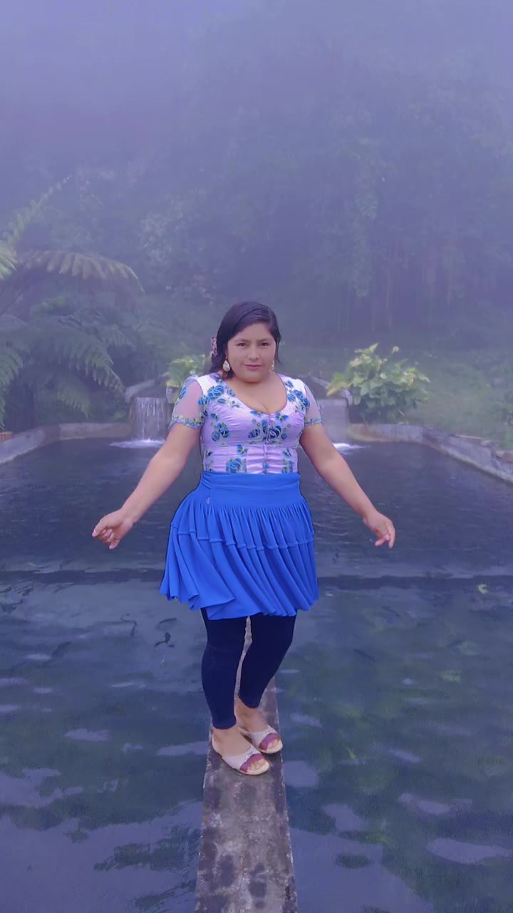 @Victoria Alvarez🌻🌹💜🥰