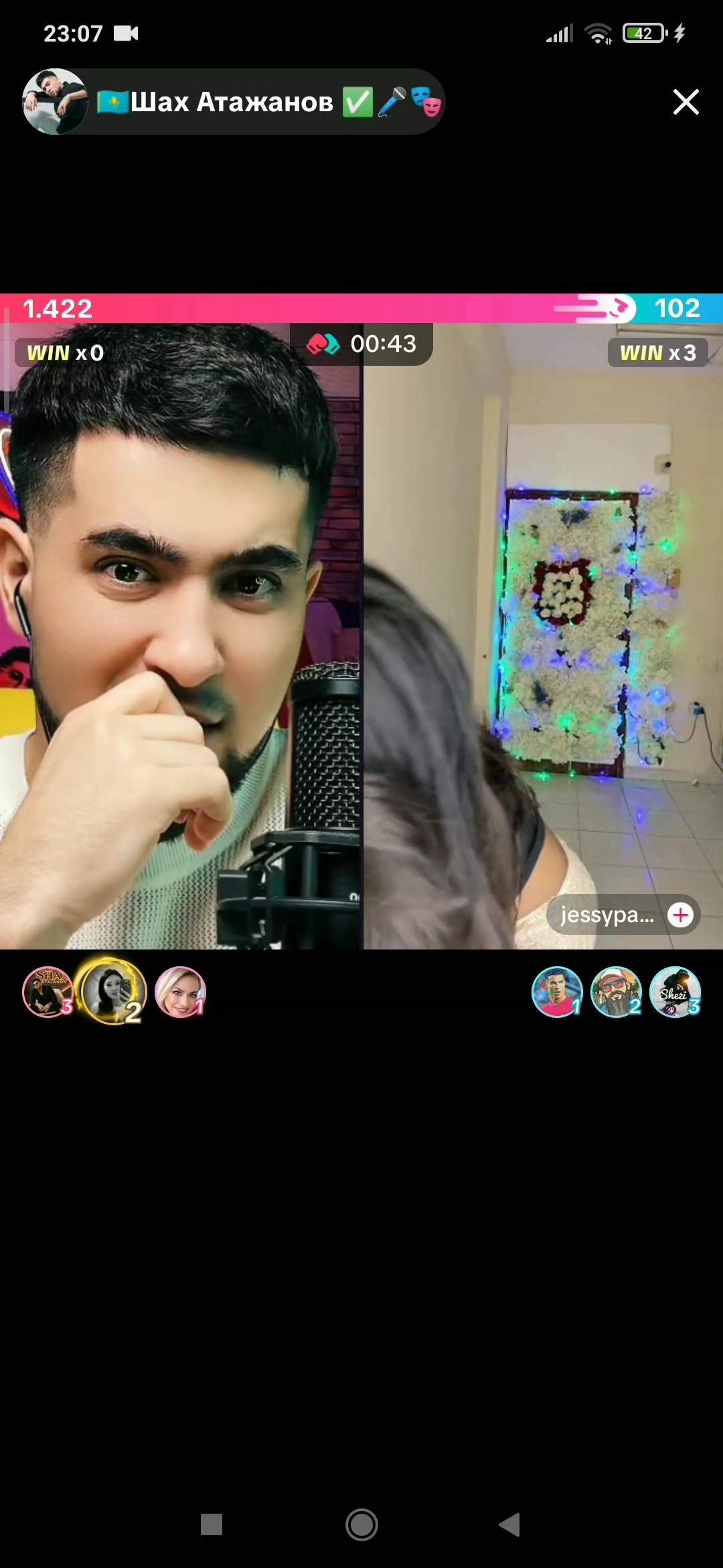 @Şaxın dəli bacıları🎤🤍 (Elif)