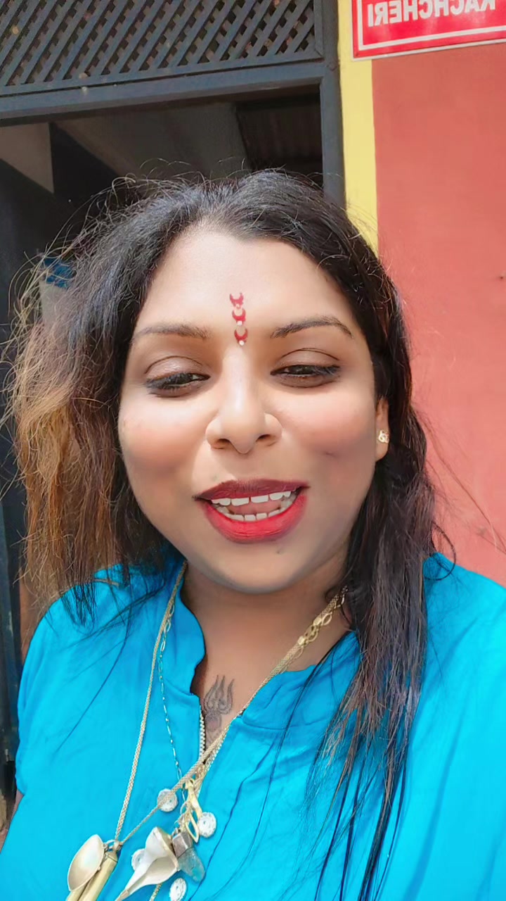 @අම්මා මැණීයෝ (black beauty)