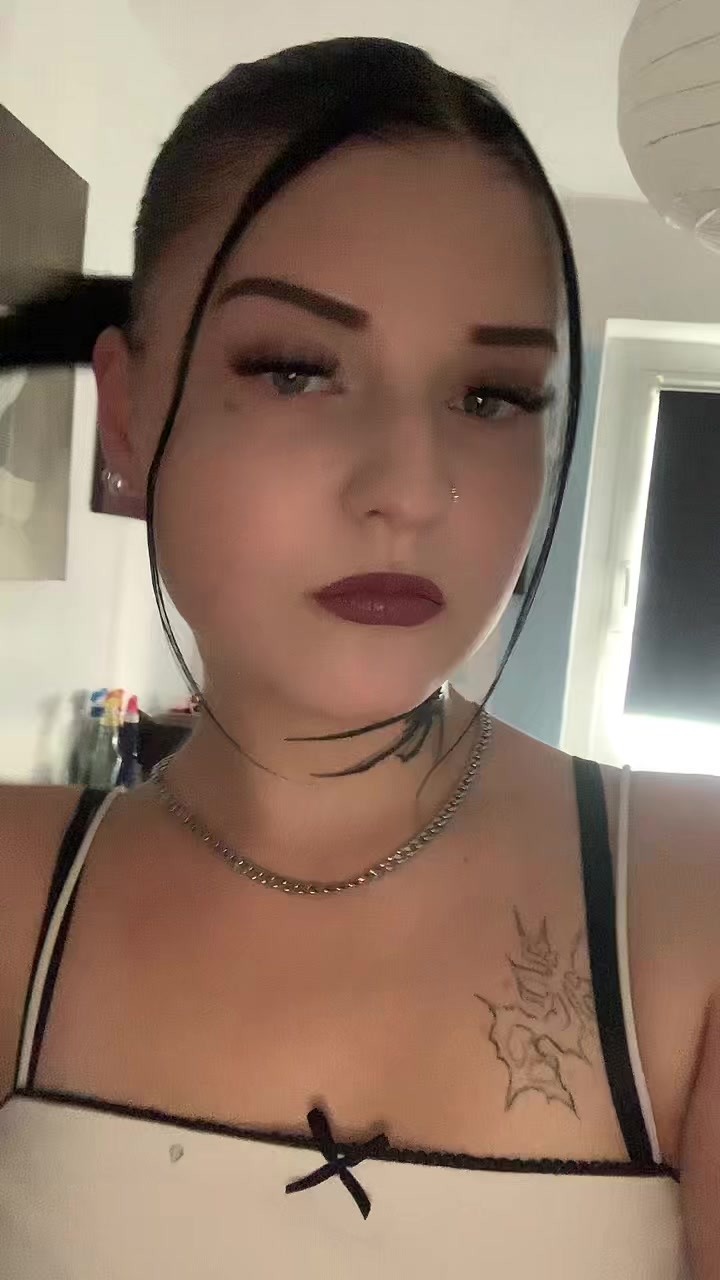 @4emy_evs6