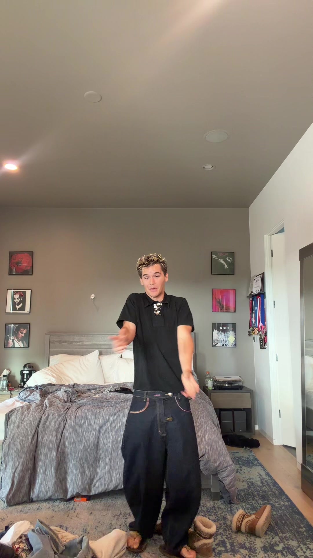 @cjvo