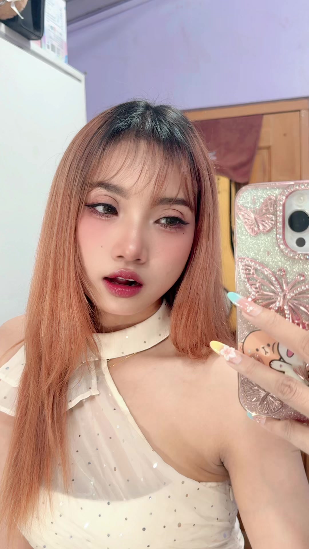 @𝐍𝐎𝐑𝐀_နိုရာ𝐎𝐟𝐟𝐢𝐜𝐢𝐚𝐥