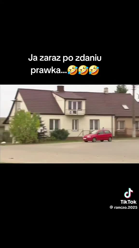@ᵀⁱᵏᵗᵒᵏᵒʷᵃ ᶻᵒłᶻᵃ 🍷