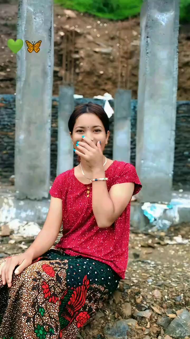 @मनिशा शेन्चुरि ❤️💐 (khuju🦋)