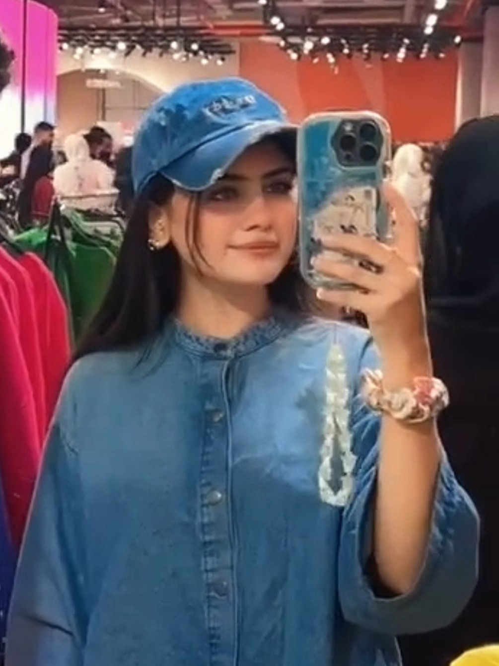 @FATIMA🧚🏻♀️