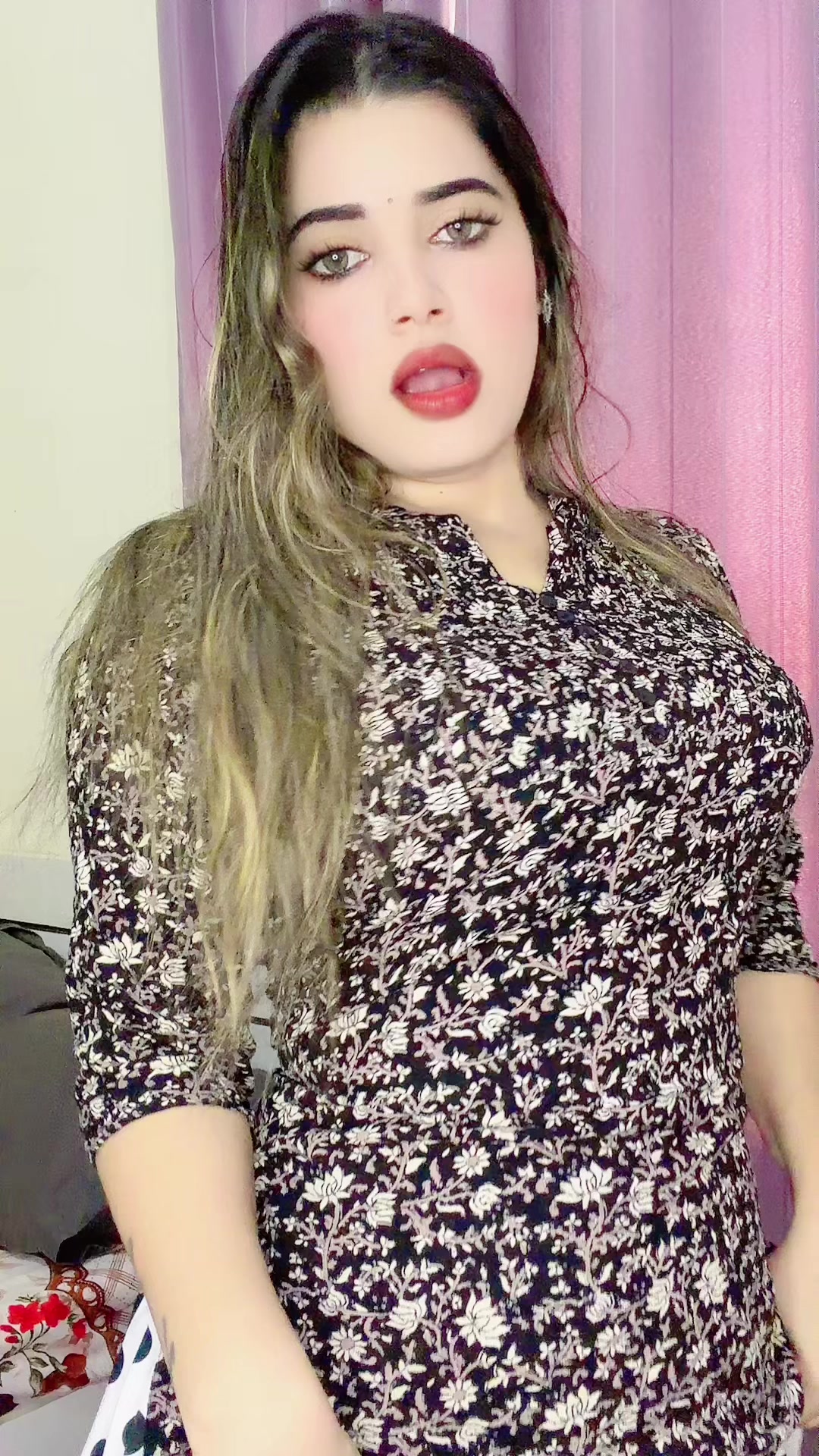@꧁༒miss Kajal sharma ༒꧂