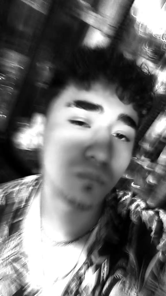 @Aliyorovich🚶🏻♂️