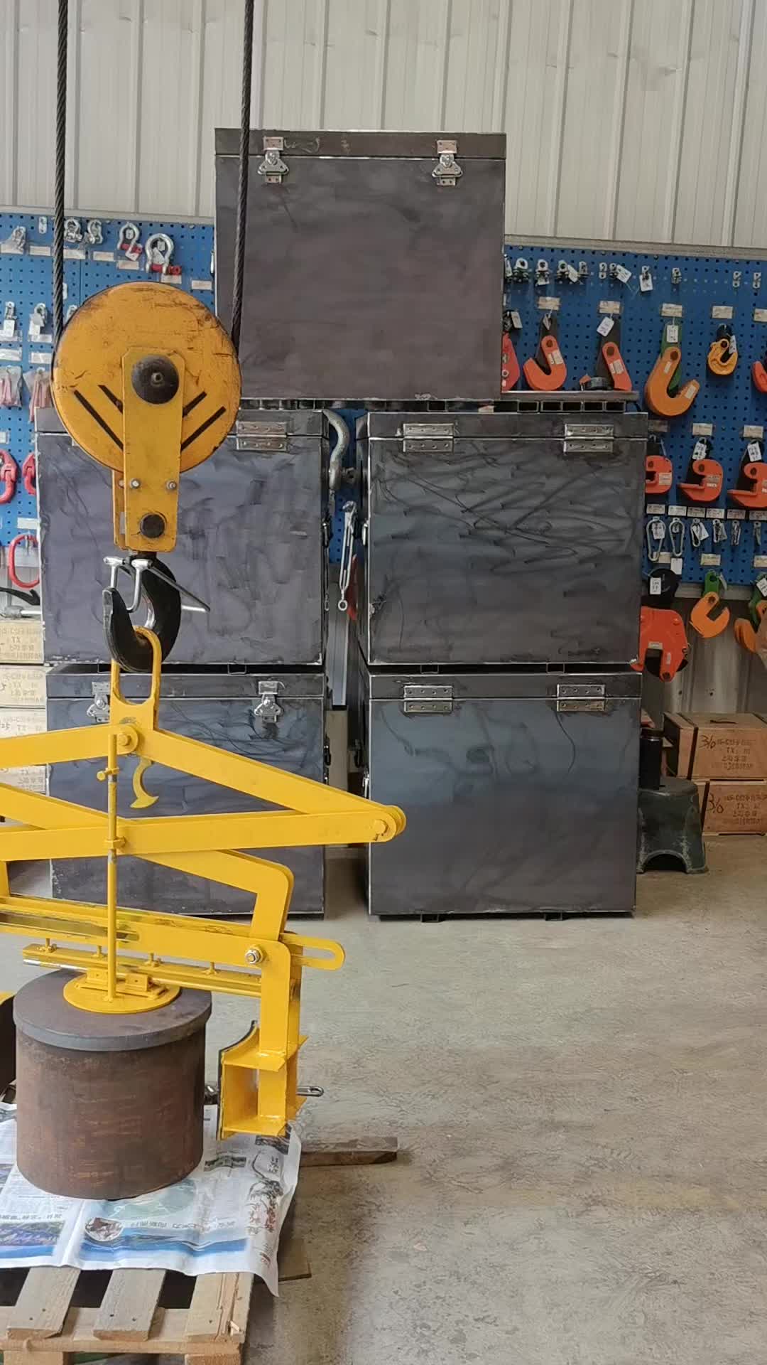 @Lifting and handling tools