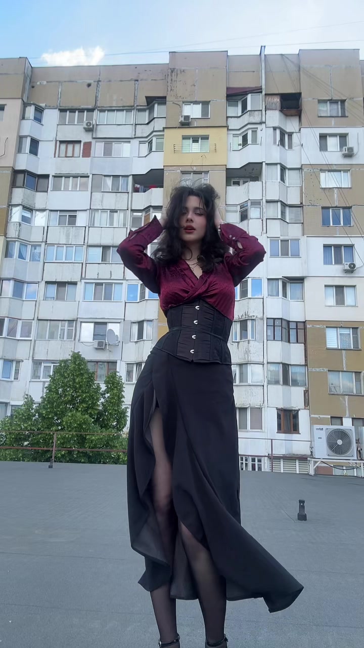 @ish_tar