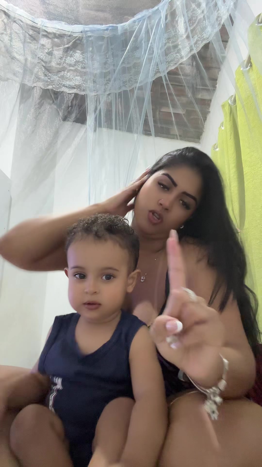 @Bianca Larissa