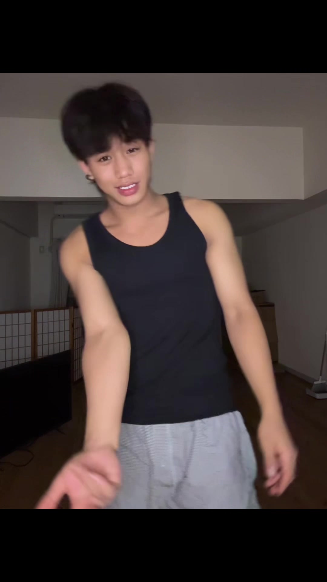 @๐๐๐๐๐๐ ๐