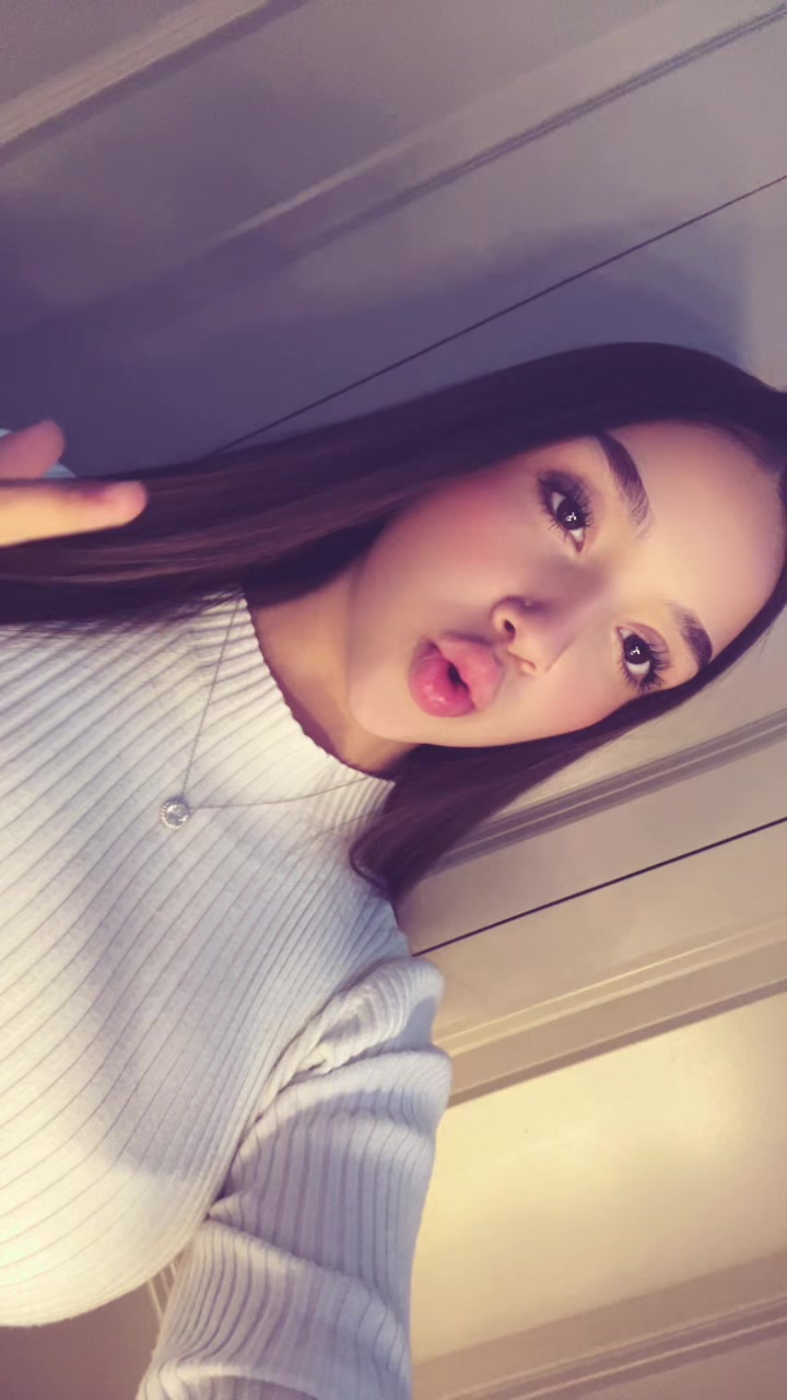 @️