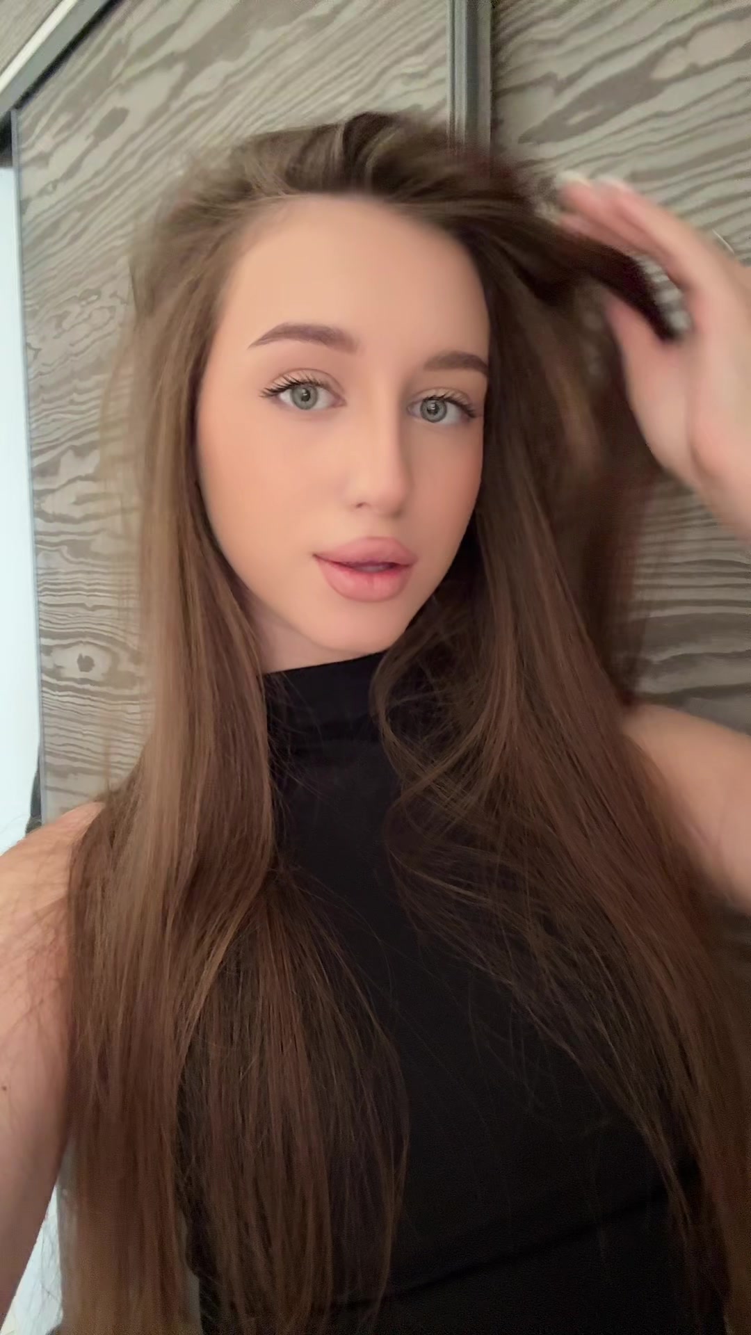 @d