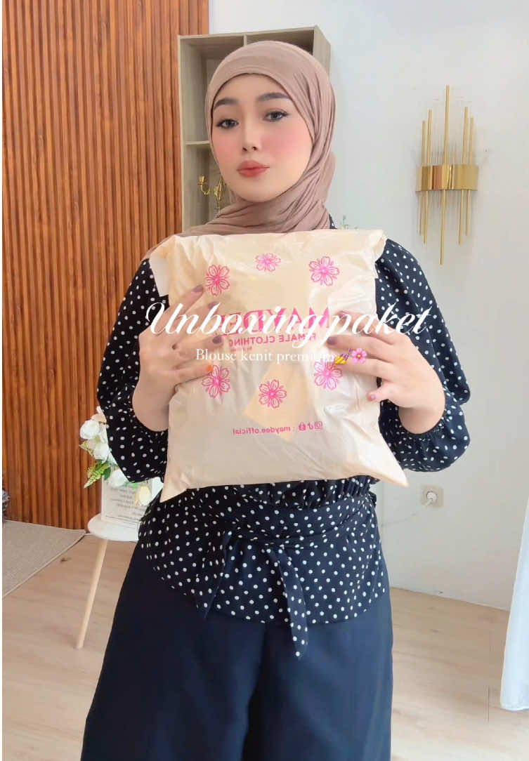 @Maydee