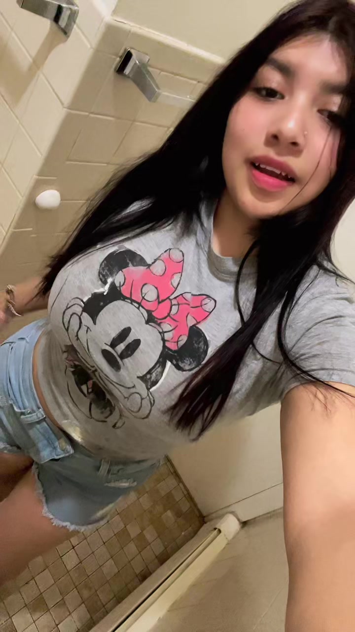 @melanycandoo