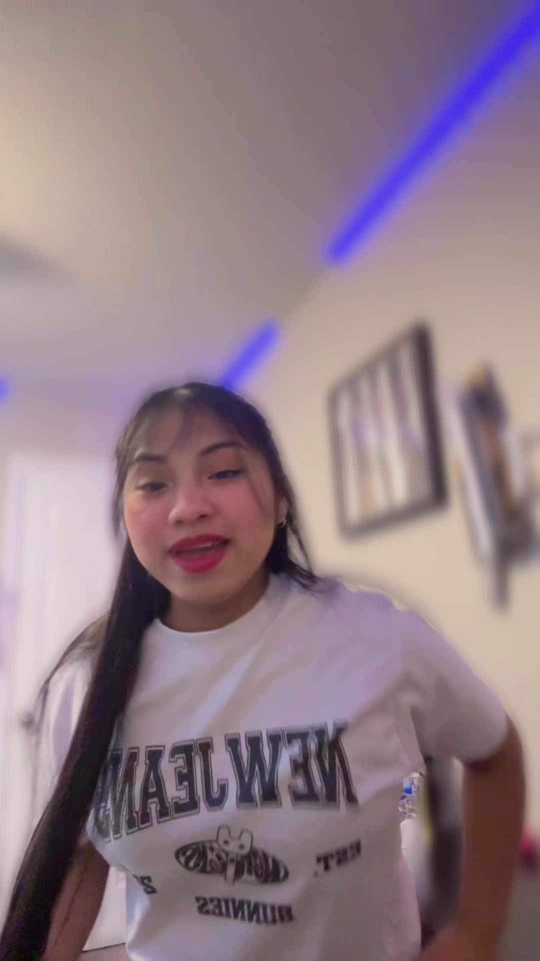 @🍒.