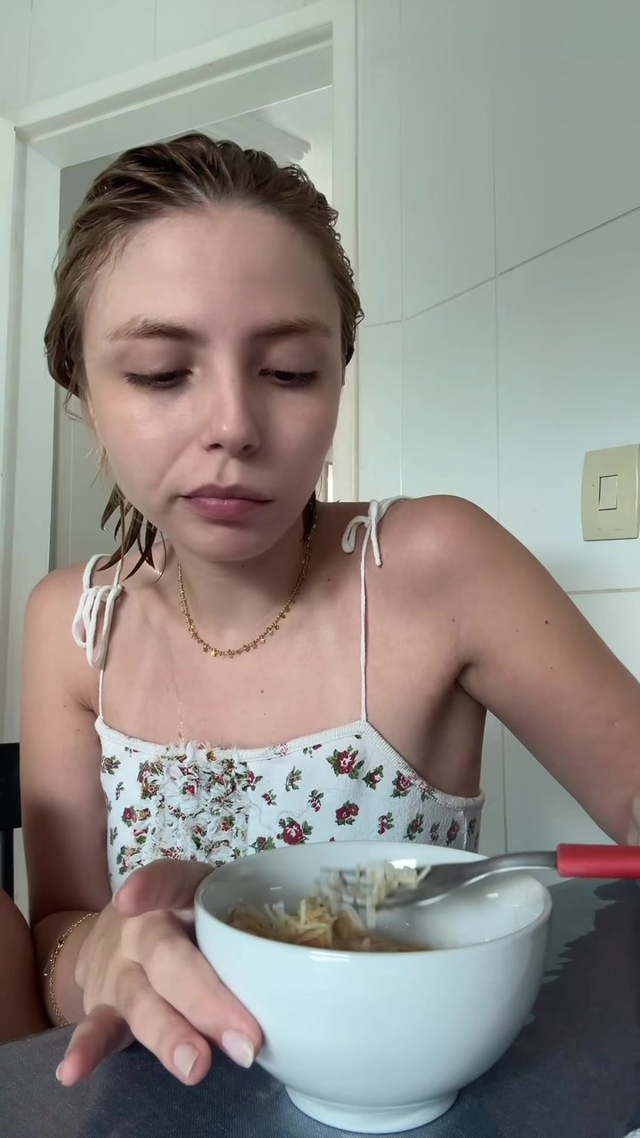 @𝐌