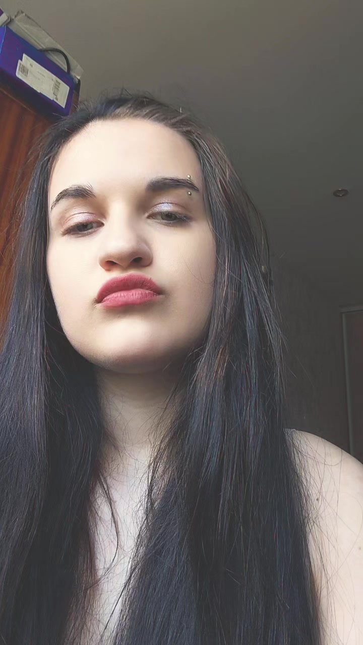 @ирка🧎&zwj;♀️